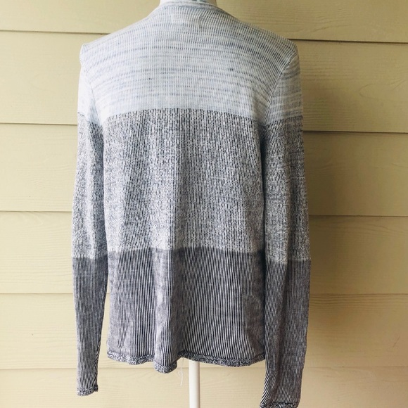 Lou & Grey • Blue & Gray Ombré Cardigan • Super Pretty Colorblock Pattern! - Picture 2 of 6